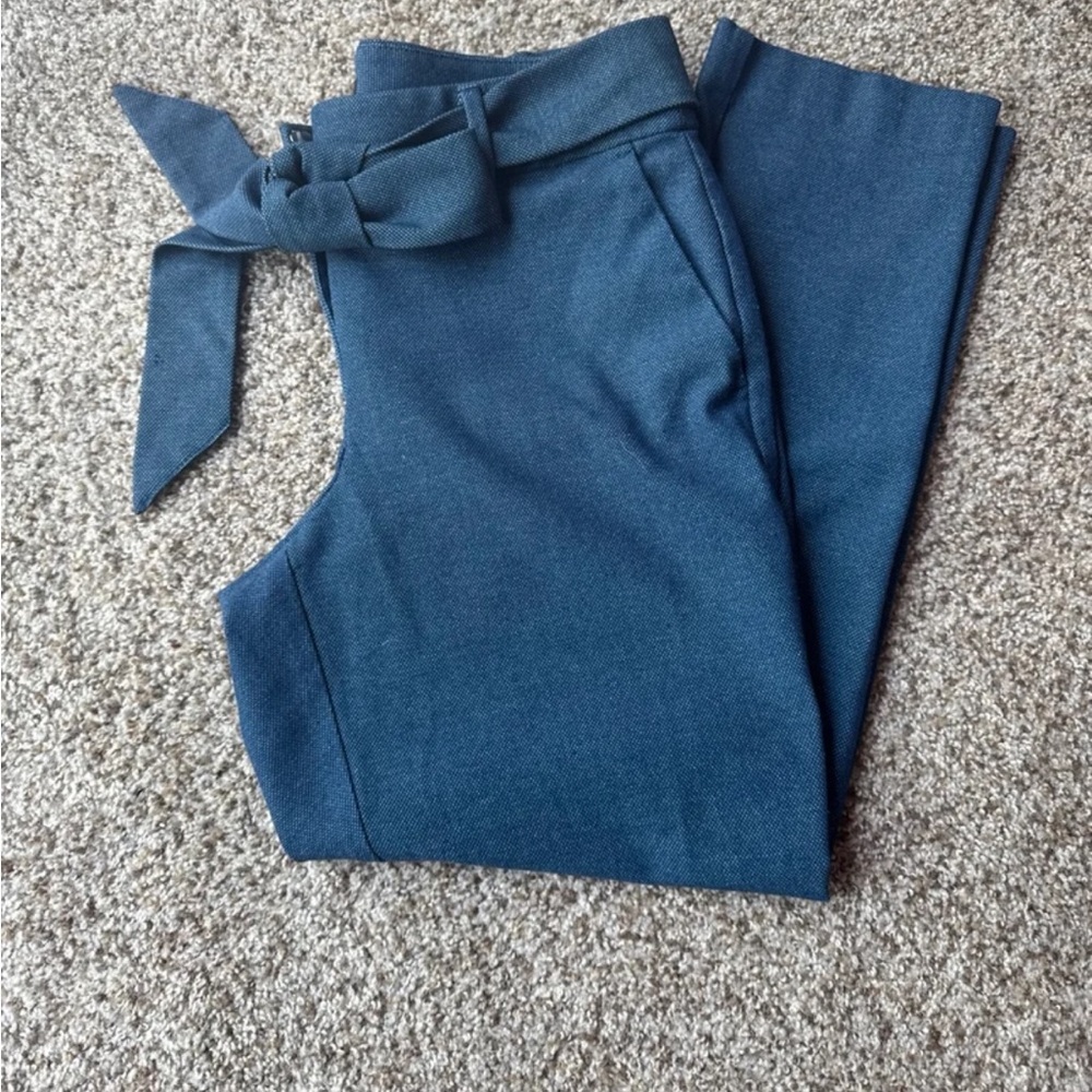 LOFT Women's Navy Tie Belt Pants
